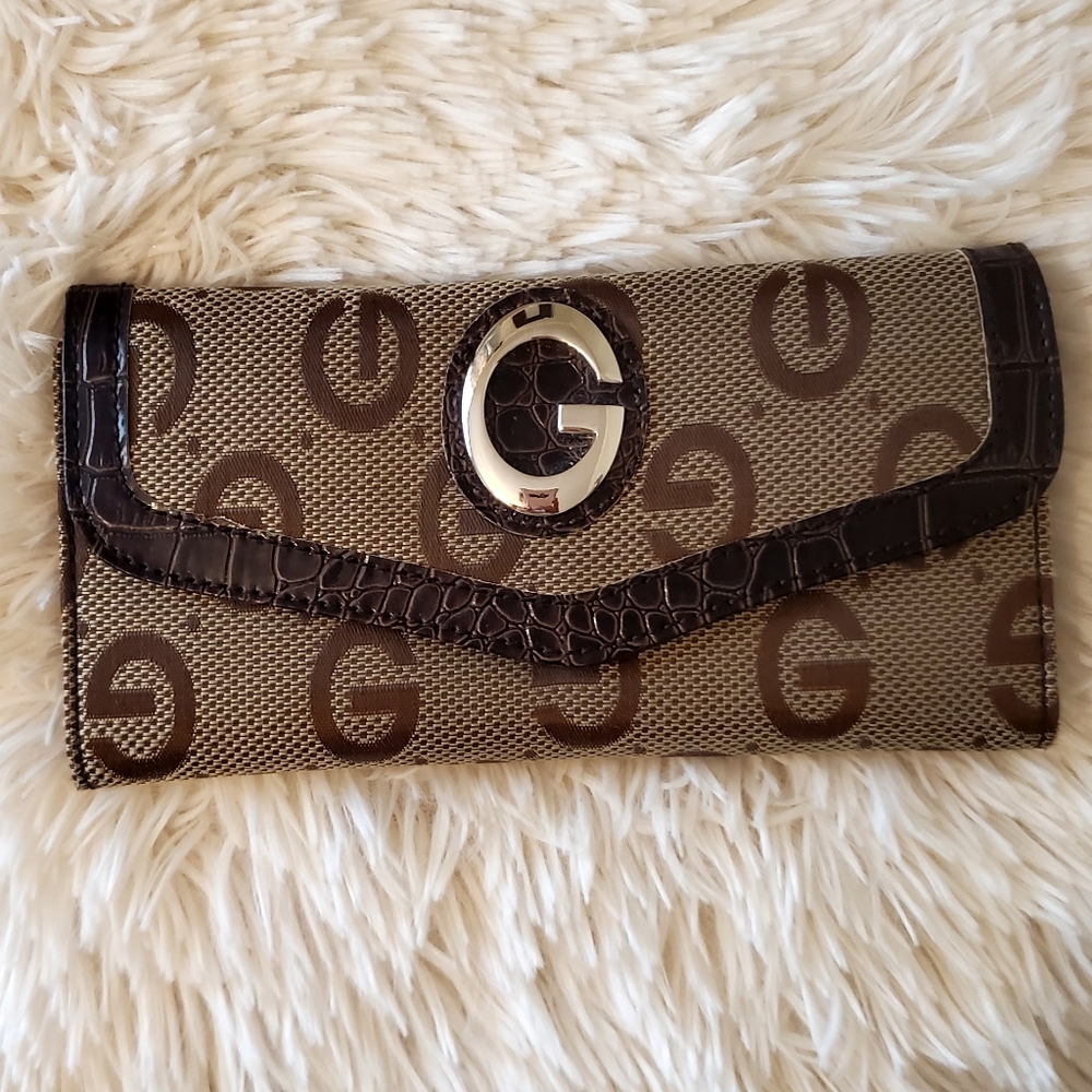 Vintage Guess Trifold Wallet Checkbook Card Organizer  DG370 Tan/Brown
